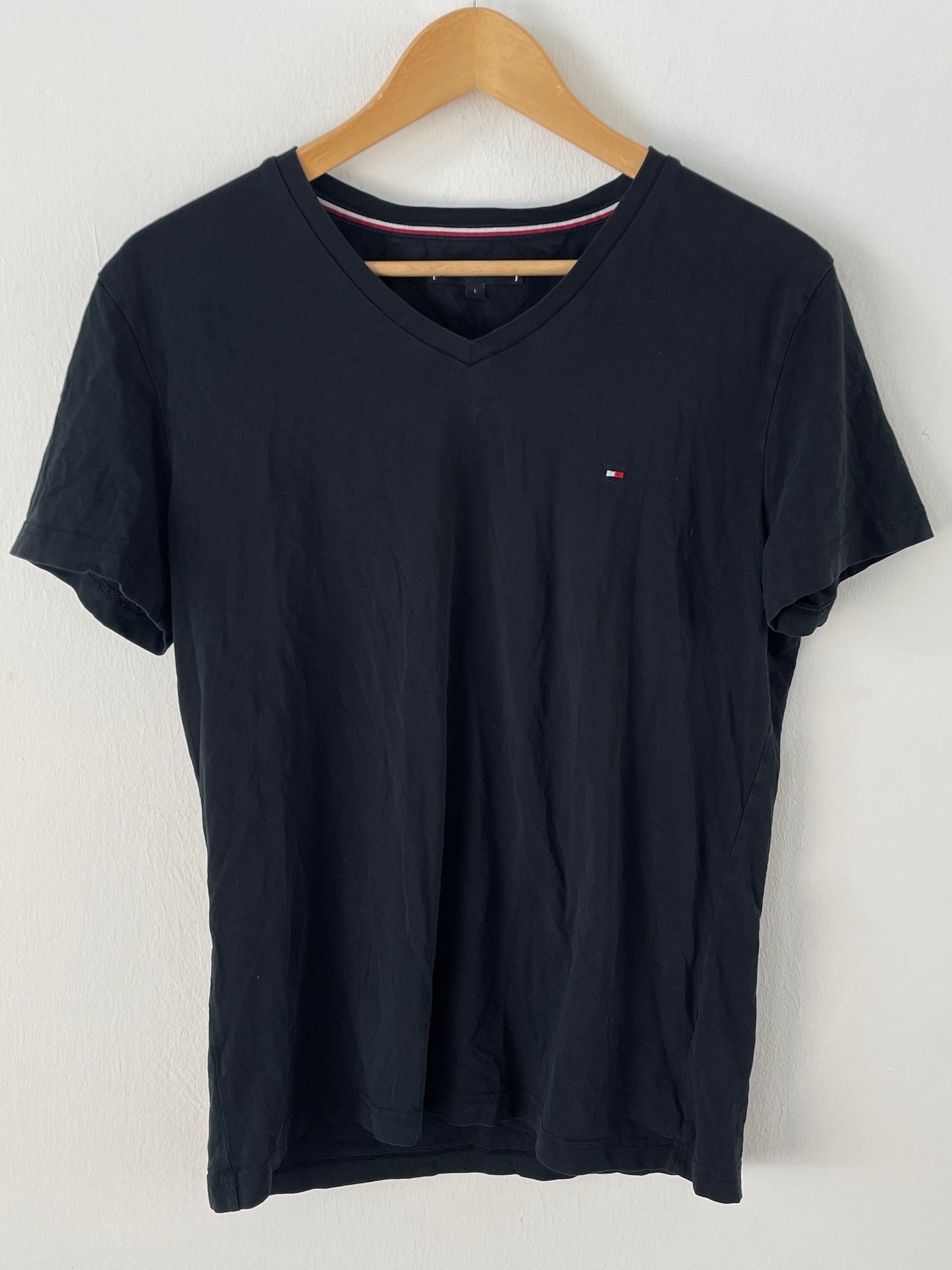 Tommy Hilfiger Herren T-Shirt Gr. L Farbe Schwarz