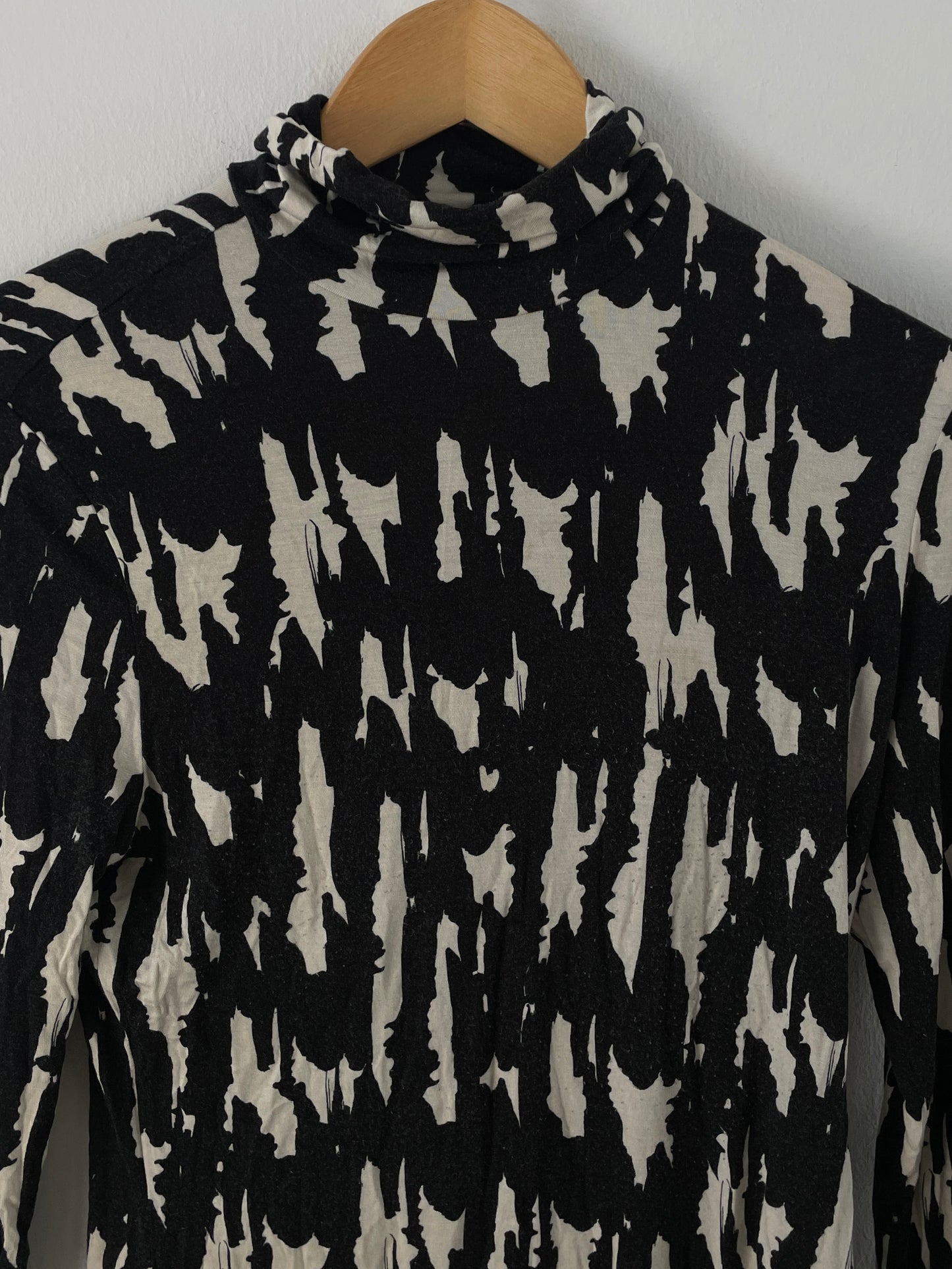 H&M Damen Pullover Gr. M Farbe Schwarz/Weiß
