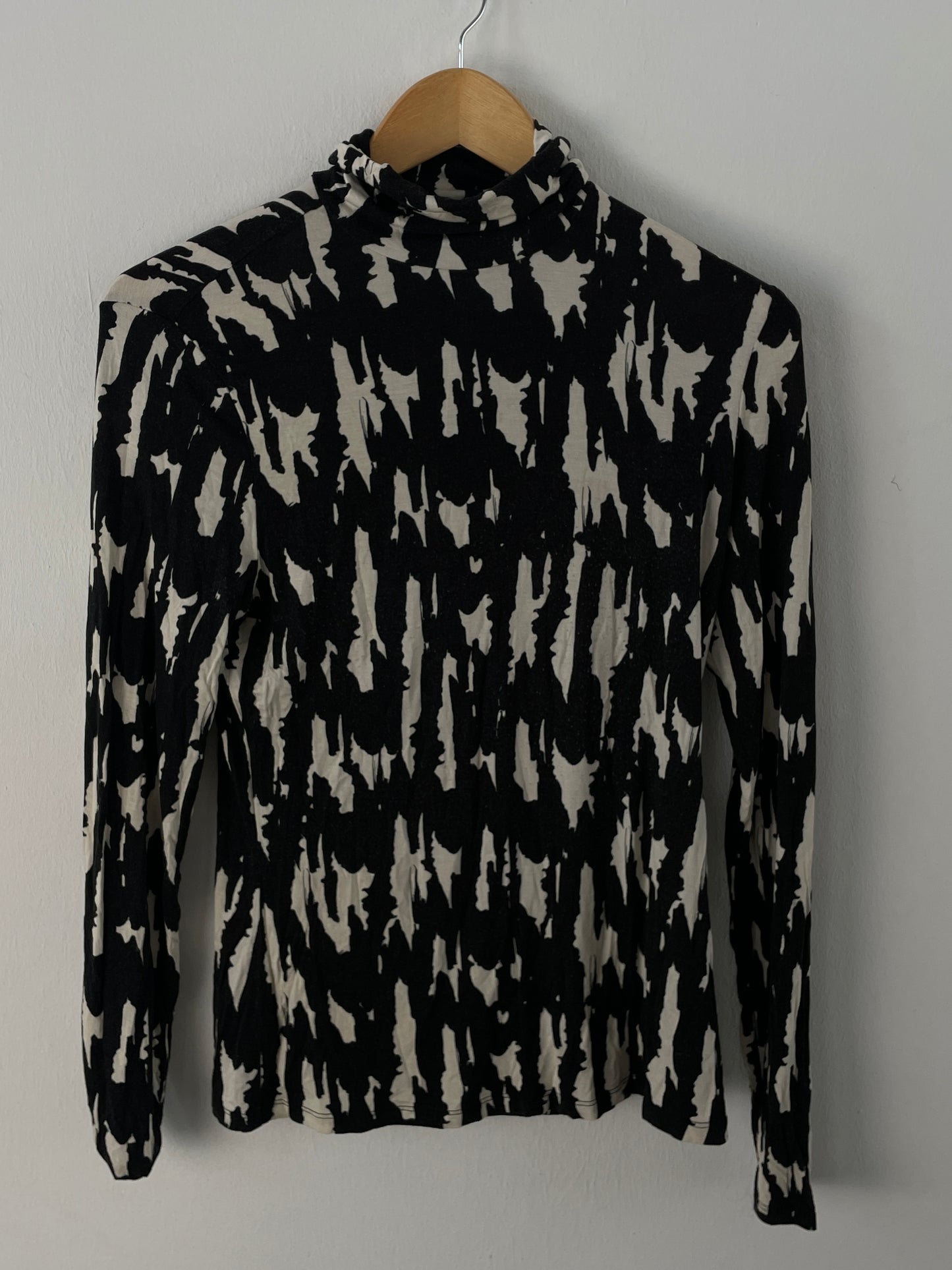 H&M Damen Pullover Gr. M Farbe Schwarz/Weiß