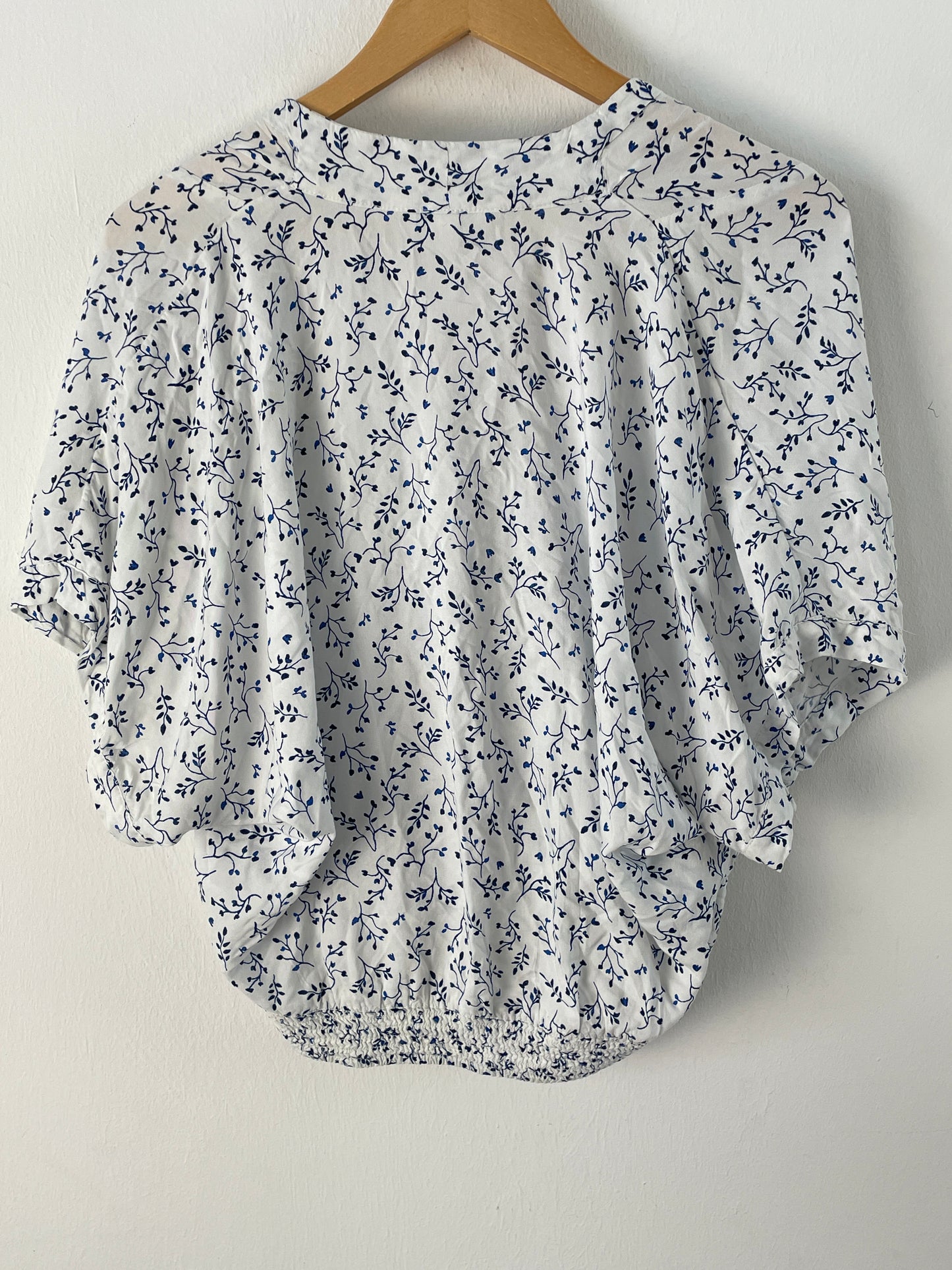 H&M Damen Bluse Gr. M Farbe Weiß