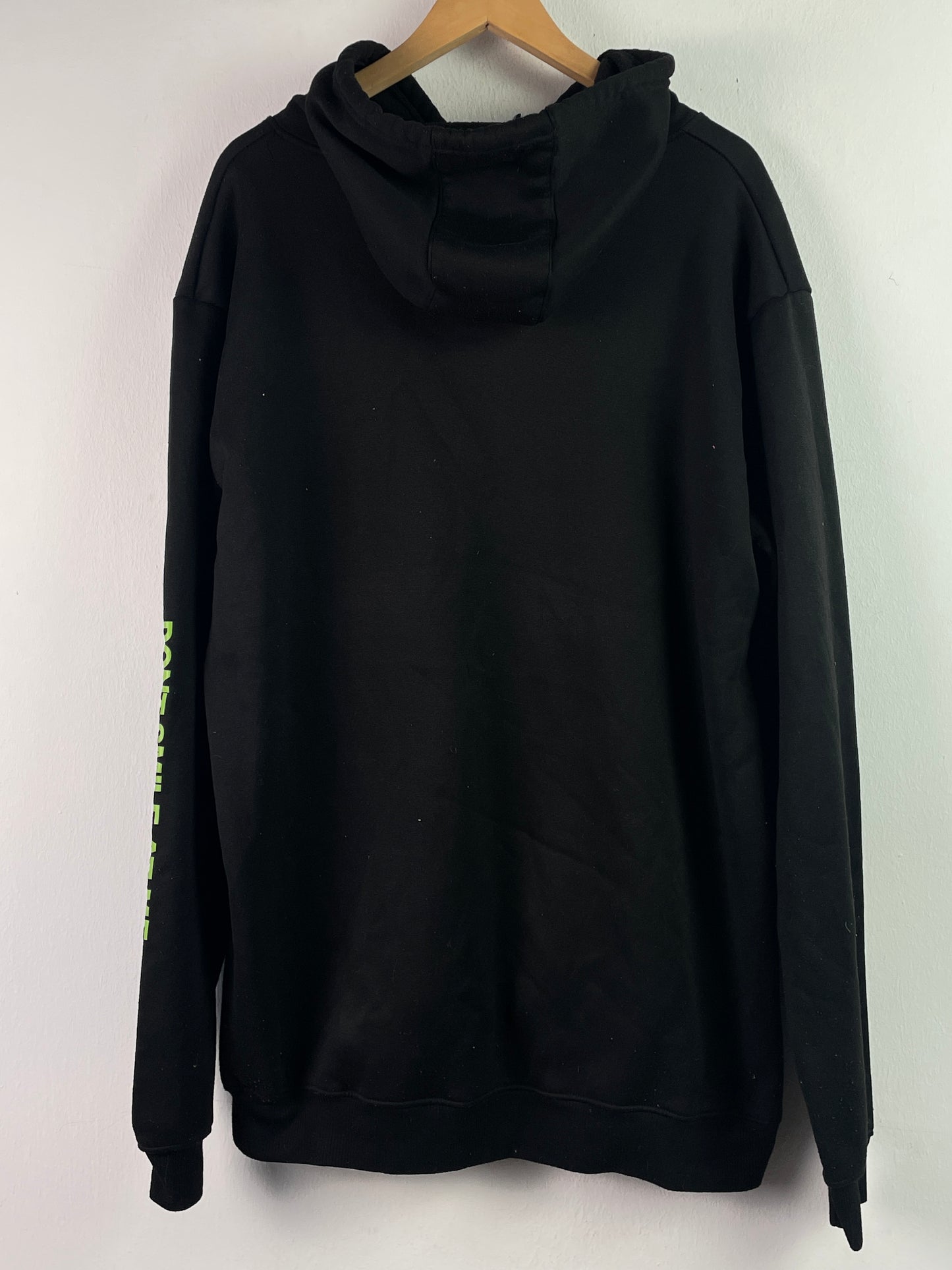 Billie Eilish Damen Pullover Gr.4XL Farbe Schwarz