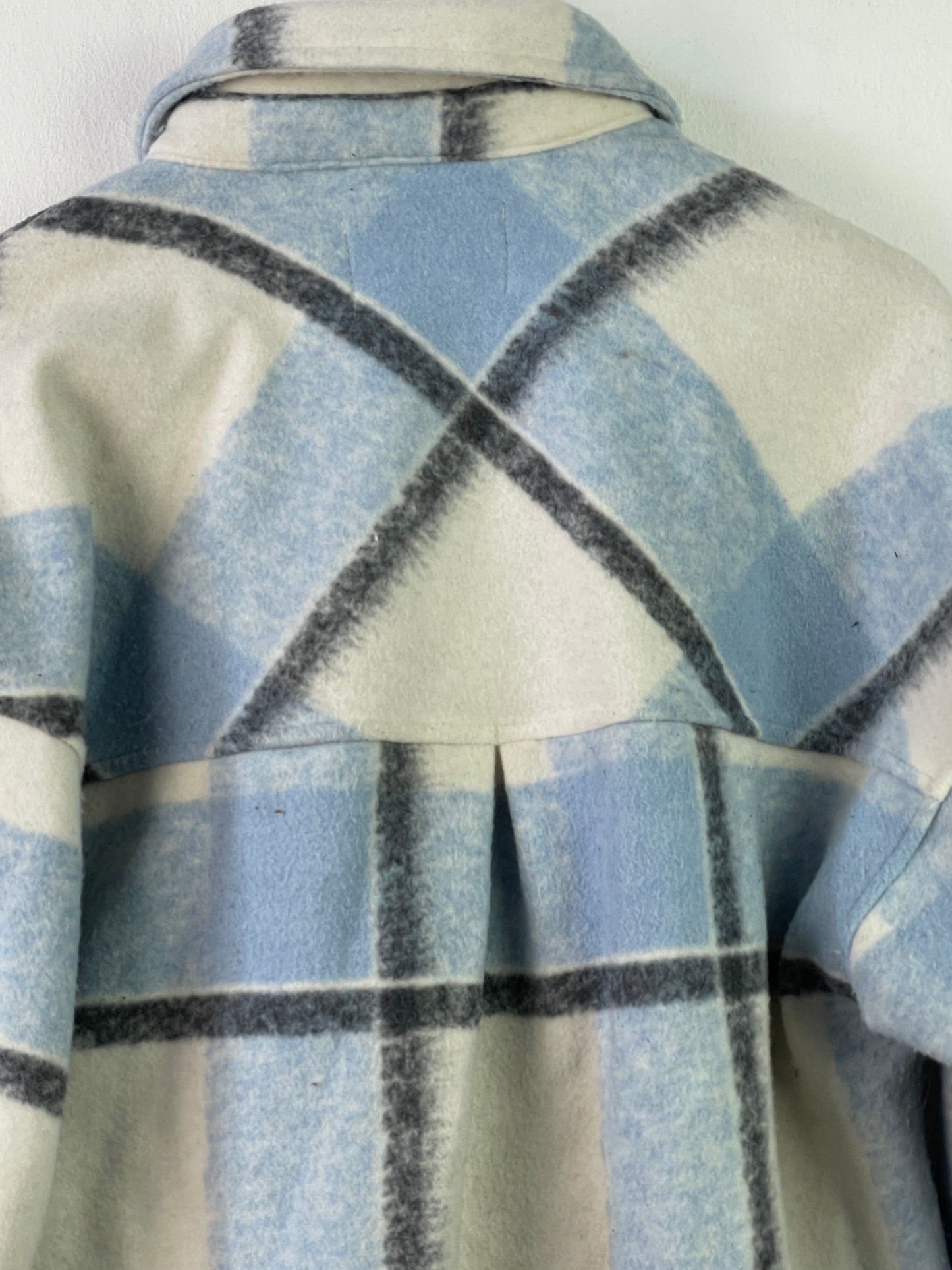 Stradivarius Damen Hemd Gr M Farbe blau weiss