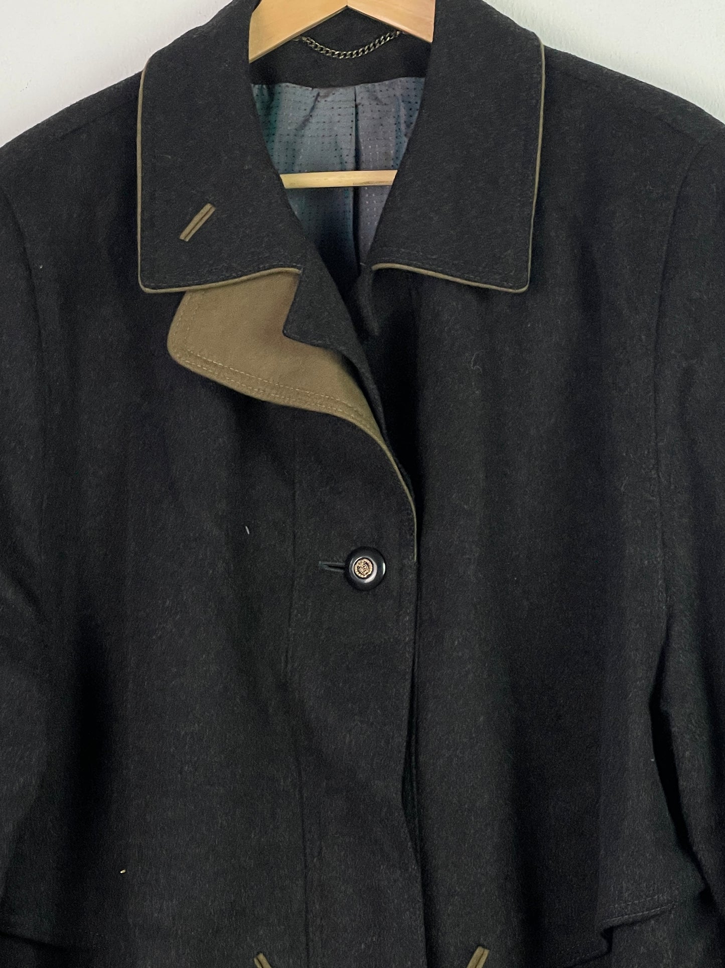 Top-Class Loden Herren Mantel aus Wolle Gr XL Farbe schwarz