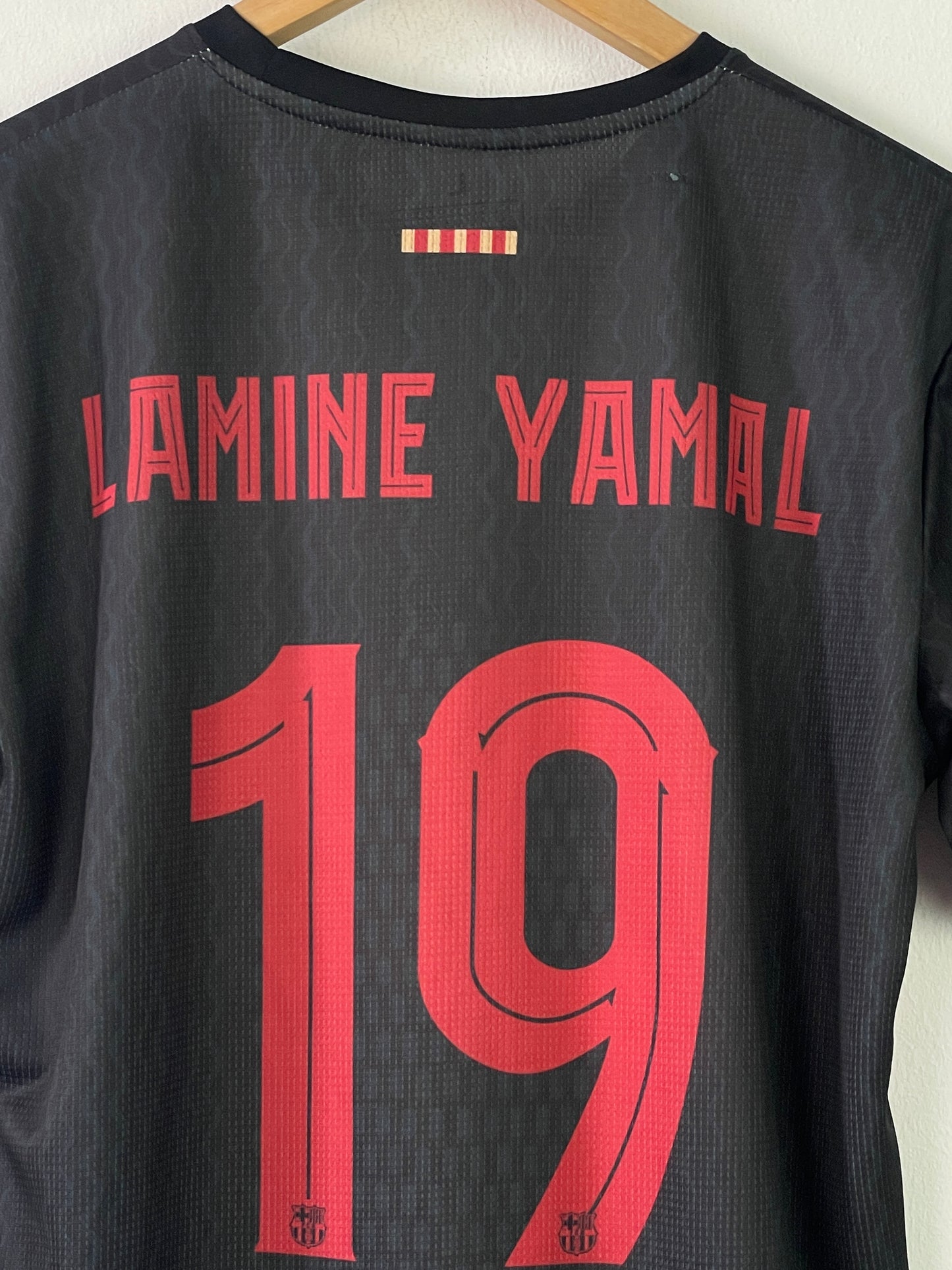 Nike Herren Tricot Gr L Farbe schwarz rot