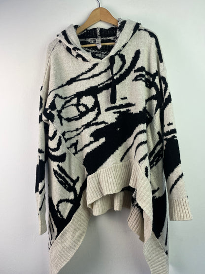 Tredy Damen Pullover mit ausgefallenem Muster Gr L Farbe schwarz weiss