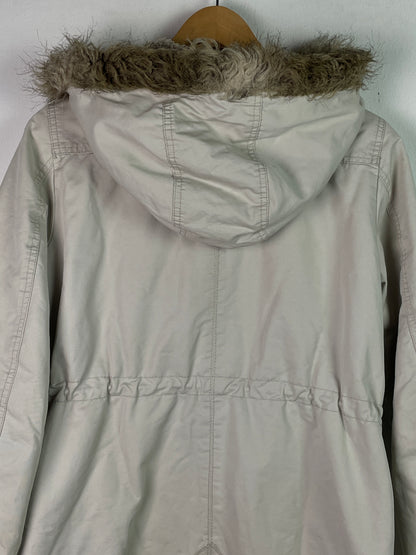 H&M Damen Winter Jacke mit Faux Fell Kaputze Gr M Farbe beige