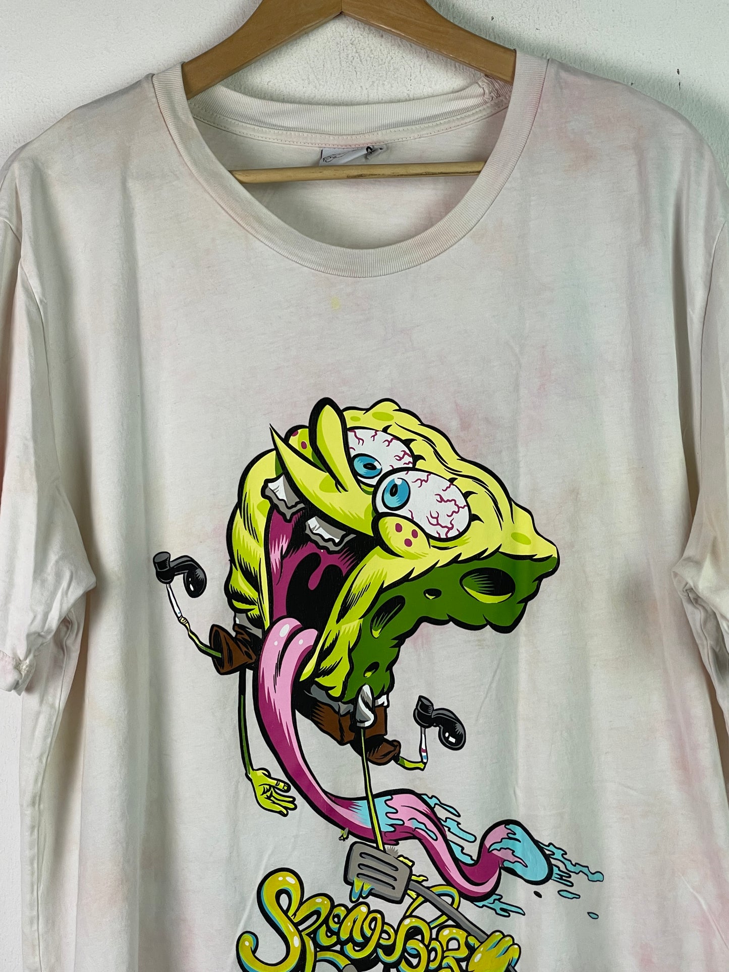 Nickelodeon Spongebob Herren T-Shirt in Batikoptik Gr XXL Farbe weiss
