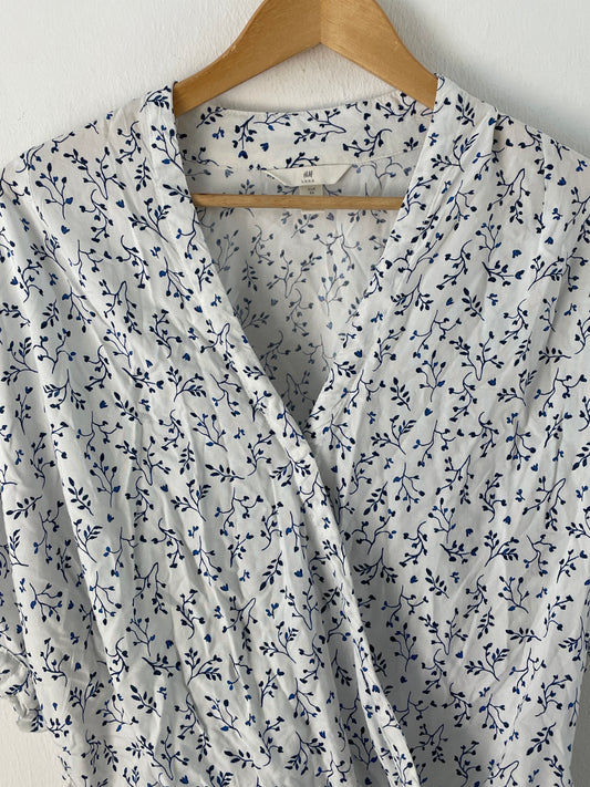H&M Damen Bluse Gr. M Farbe Weiß