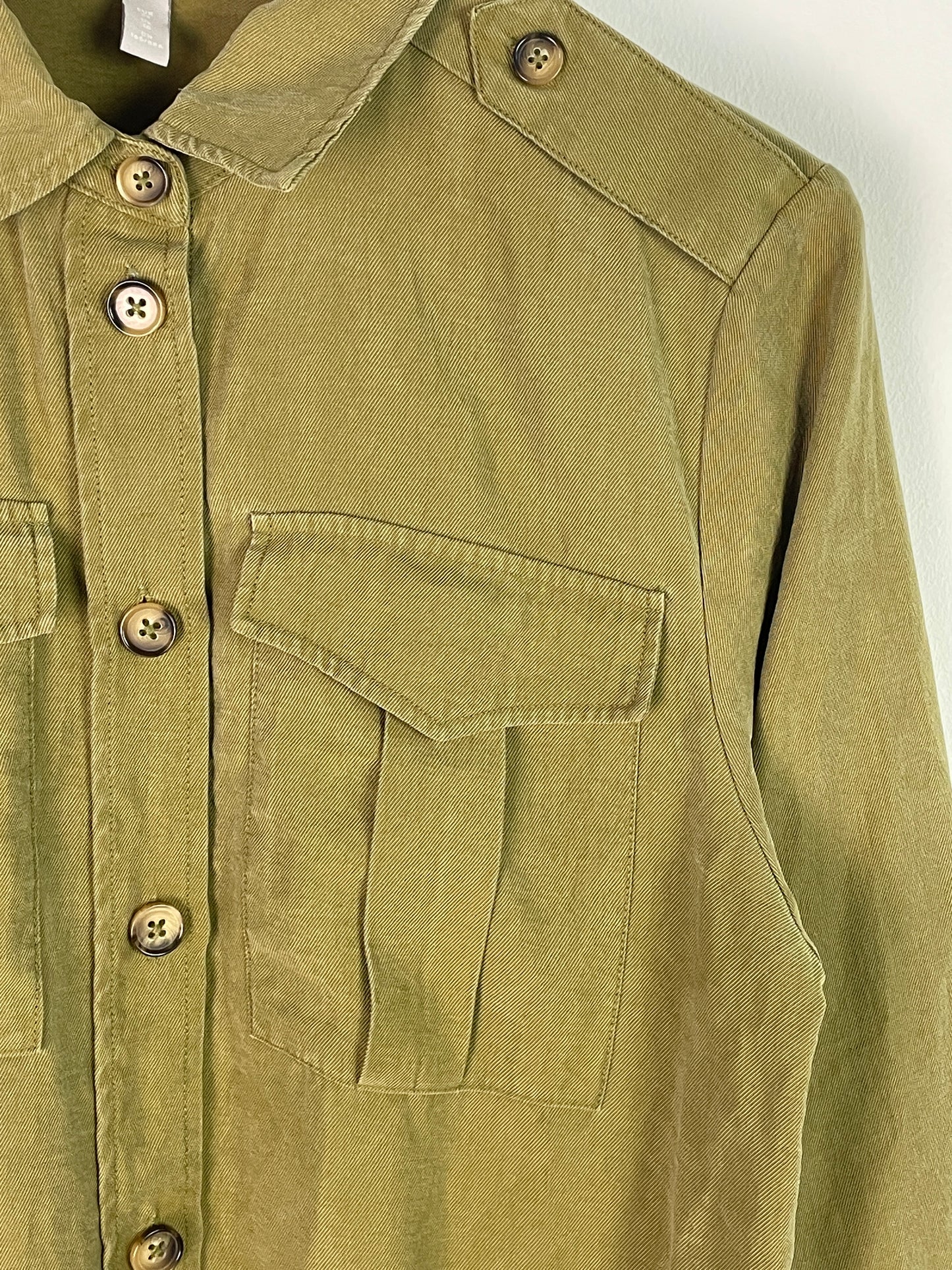 H&M Damen Bluse Gr. 38 Grün – Langarm Hemd Lyocell Polyester / H&M Women’s Shirt Size 38 Green – Long Sleeve Lyocell Polyester Blouse