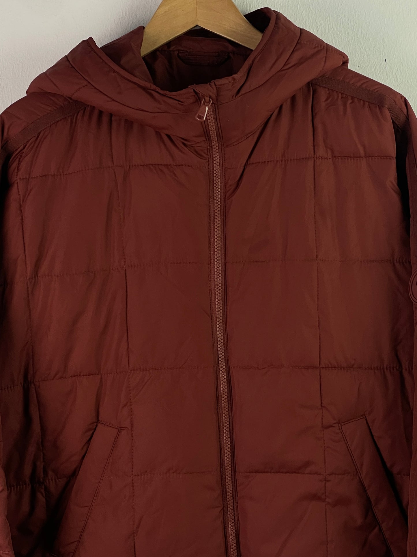 Gilly Hicks Damen jacke Gr.L Farbe rot