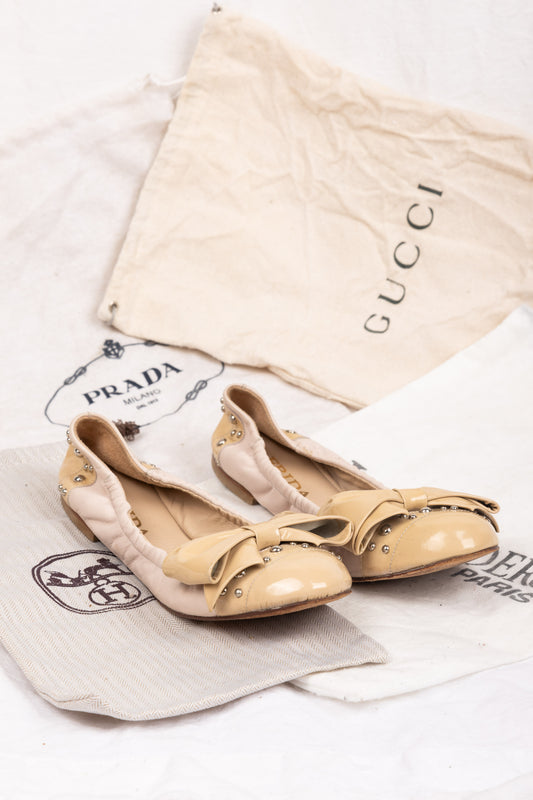 Damen Ballerinas mit Schleife in beige von Frida 36